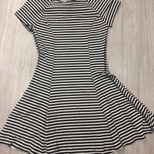 Flowy Striped Casual Dress